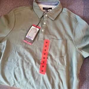 NWT Green, Tahari collared short sleeve shirt